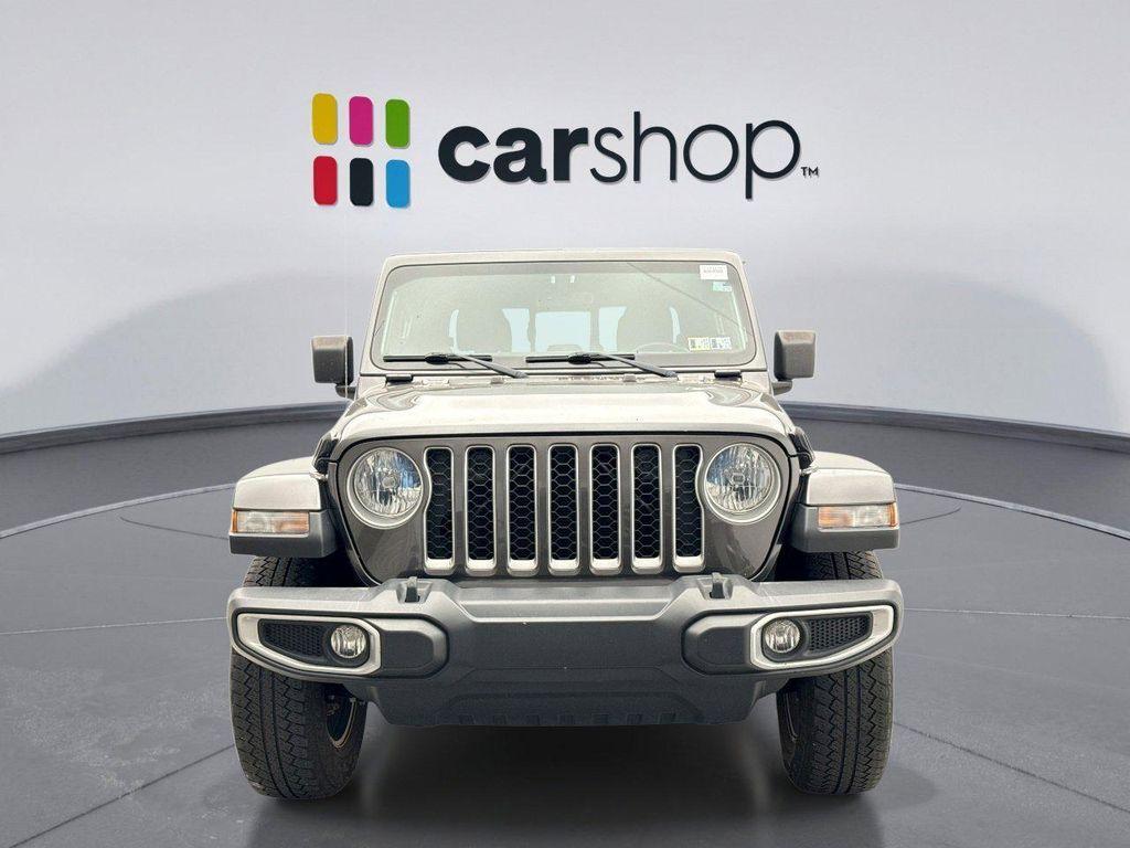 used 2022 Jeep Gladiator car, priced at $31,699