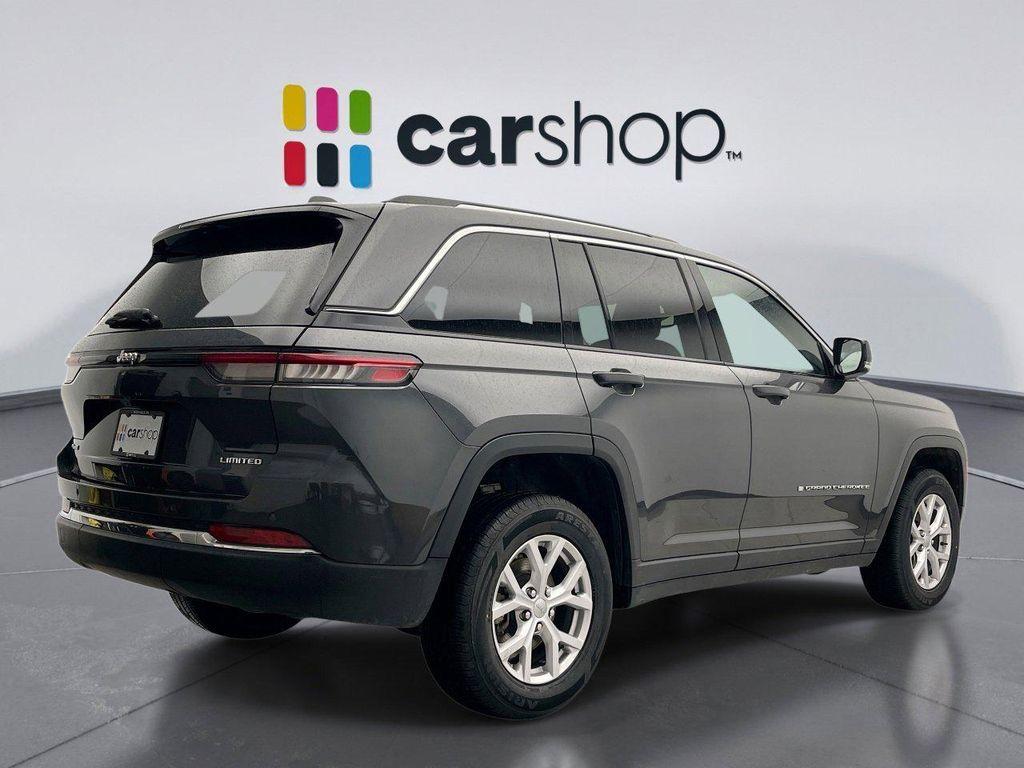 used 2022 Jeep Grand Cherokee car, priced at $30,797