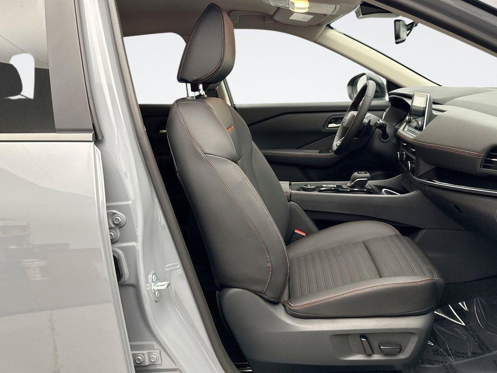 used 2026 Nissan Rogue car, priced at $32,899