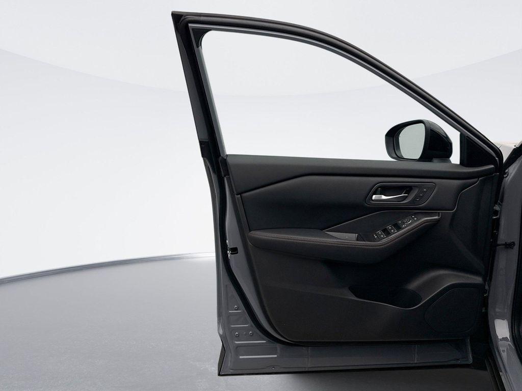 used 2026 Nissan Rogue car, priced at $32,899