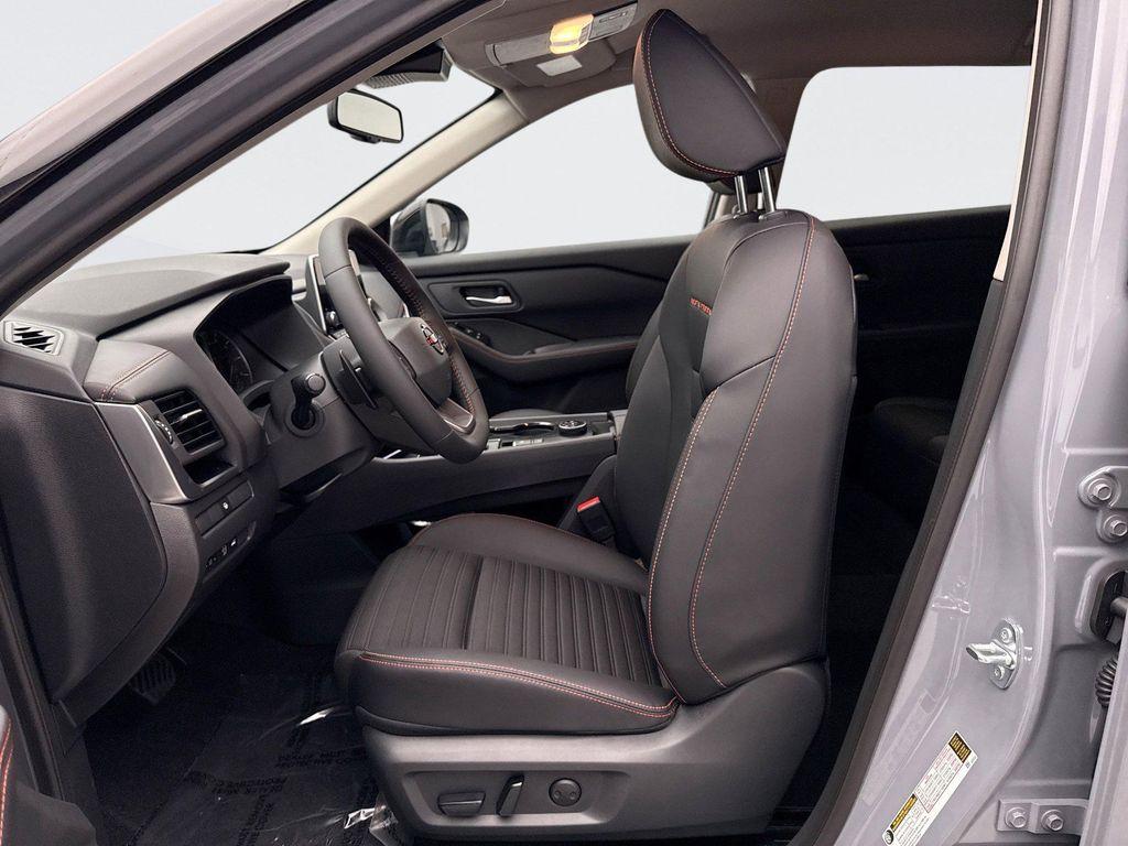 used 2026 Nissan Rogue car, priced at $32,899