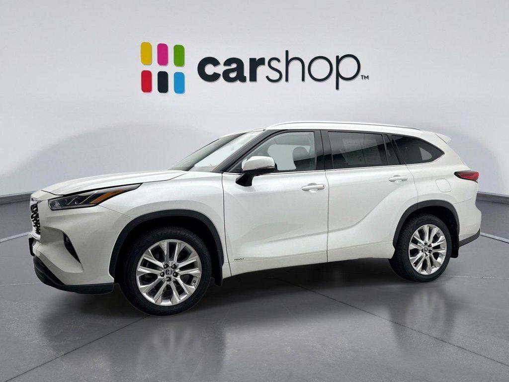 used 2022 Toyota Highlander Hybrid car, priced at $33,046