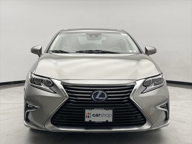 used 2017 Lexus ES 300h car, priced at $22,749