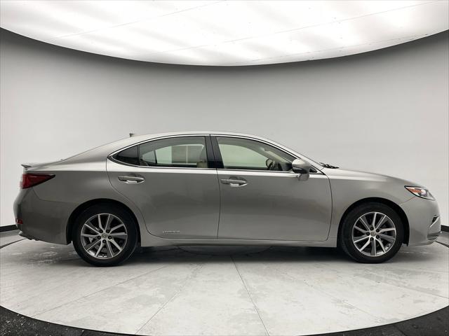 used 2017 Lexus ES 300h car, priced at $22,749