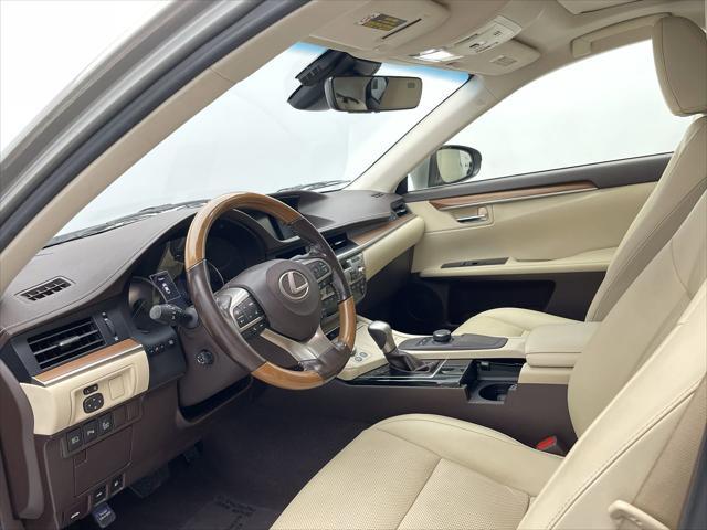 used 2017 Lexus ES 300h car, priced at $22,749