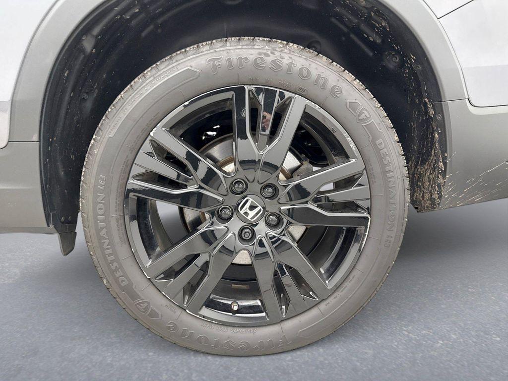 used 2022 Honda Pilot car, priced at $32,100