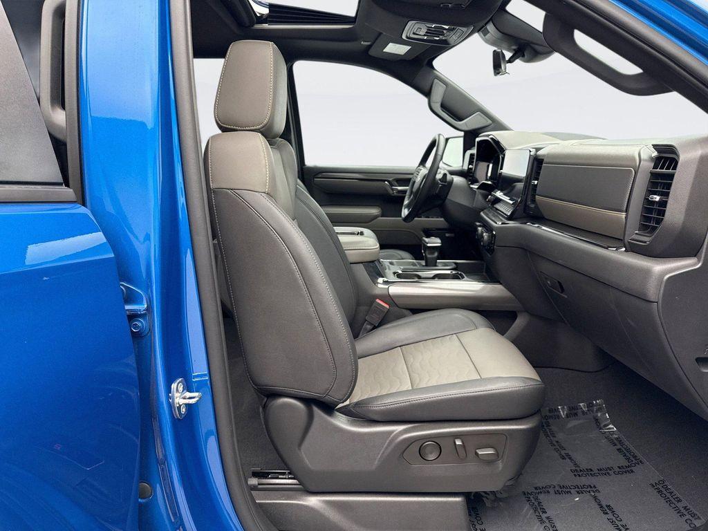 used 2022 Chevrolet Silverado 1500 car, priced at $48,599