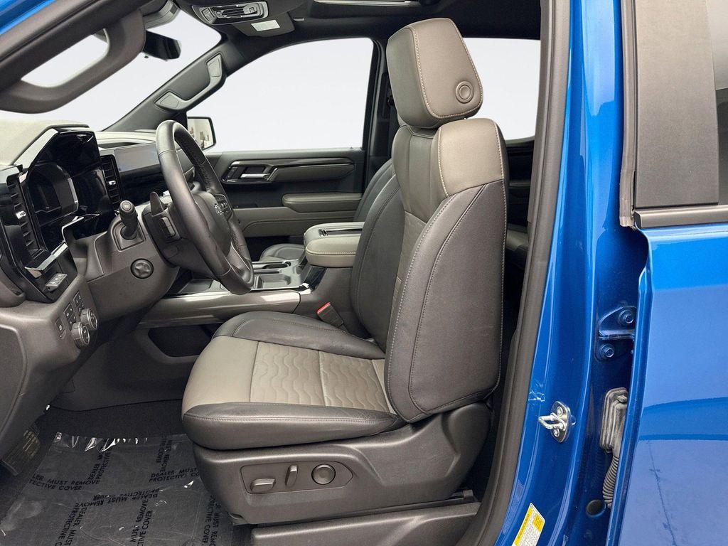 used 2022 Chevrolet Silverado 1500 car, priced at $48,599