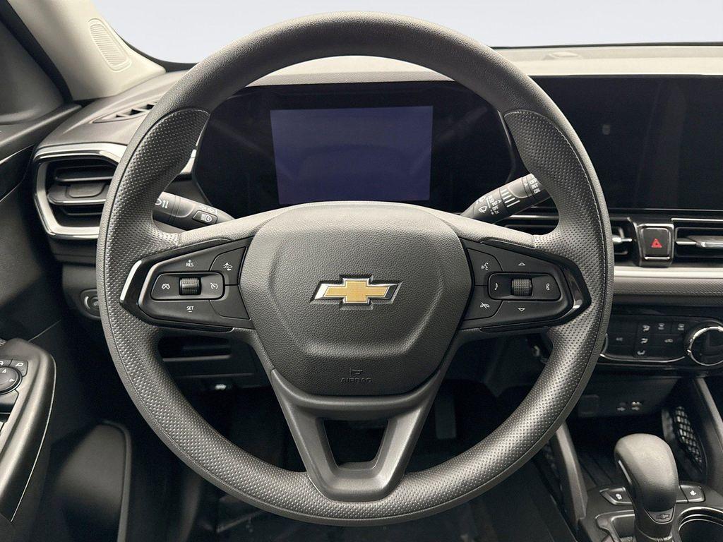 used 2024 Chevrolet TrailBlazer car, priced at $22,498