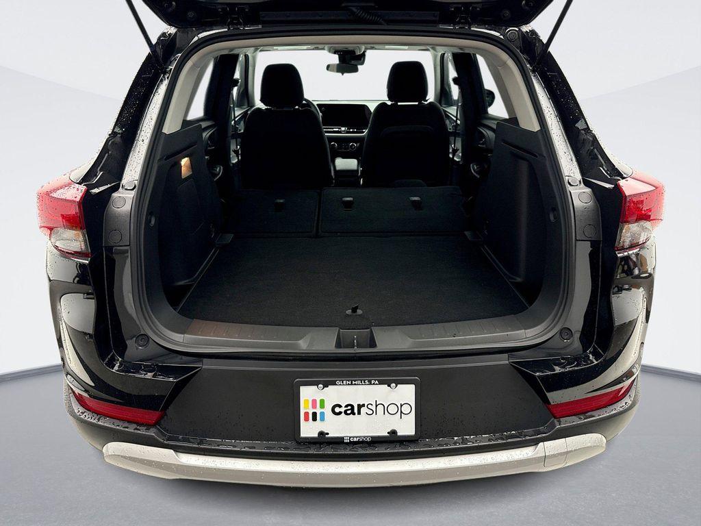 used 2024 Chevrolet TrailBlazer car, priced at $22,498