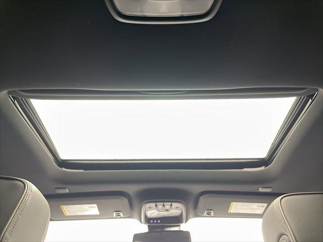 used 2024 GMC Canyon car, priced at $50,400