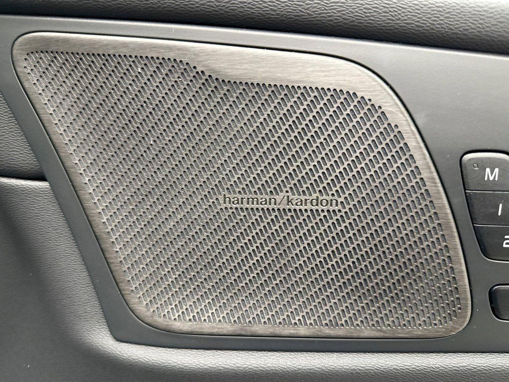 used 2024 Volvo XC60 Recharge Plug-In Hybrid car, priced at $55,698