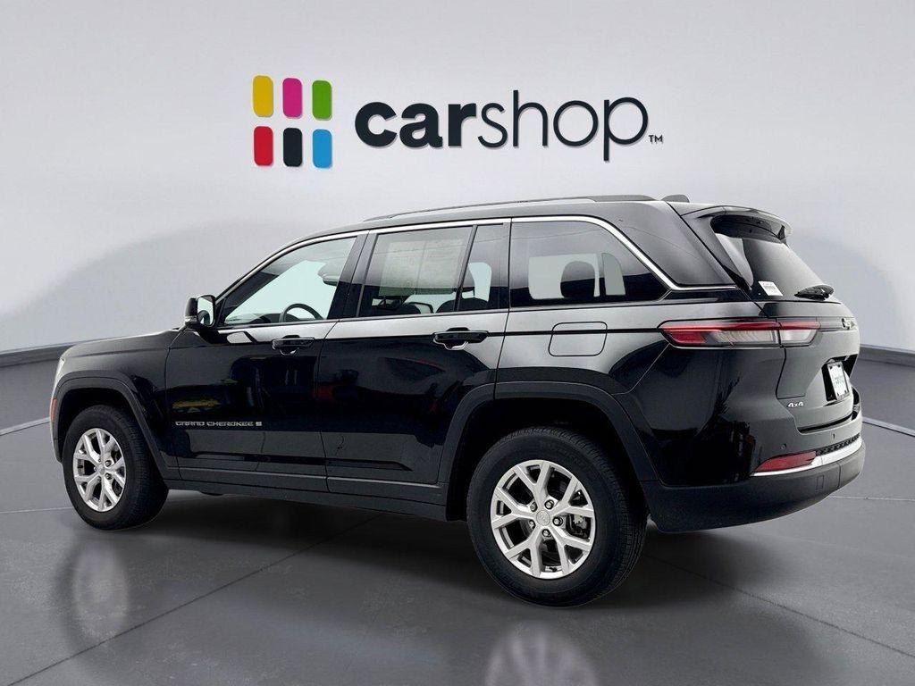 used 2022 Jeep Grand Cherokee car, priced at $31,599