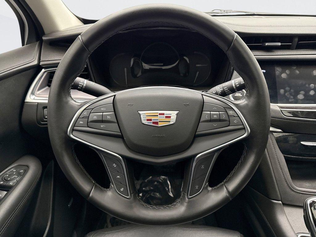 used 2019 Cadillac XT5 car, priced at $20,347