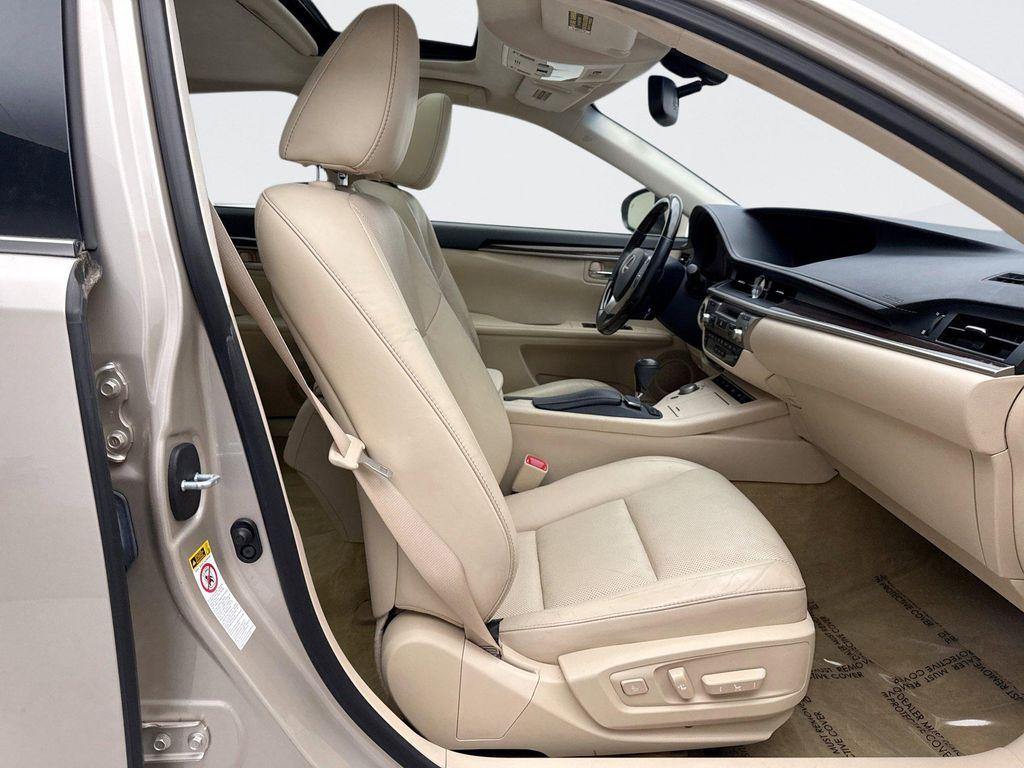 used 2015 Lexus ES 350 car, priced at $19,549