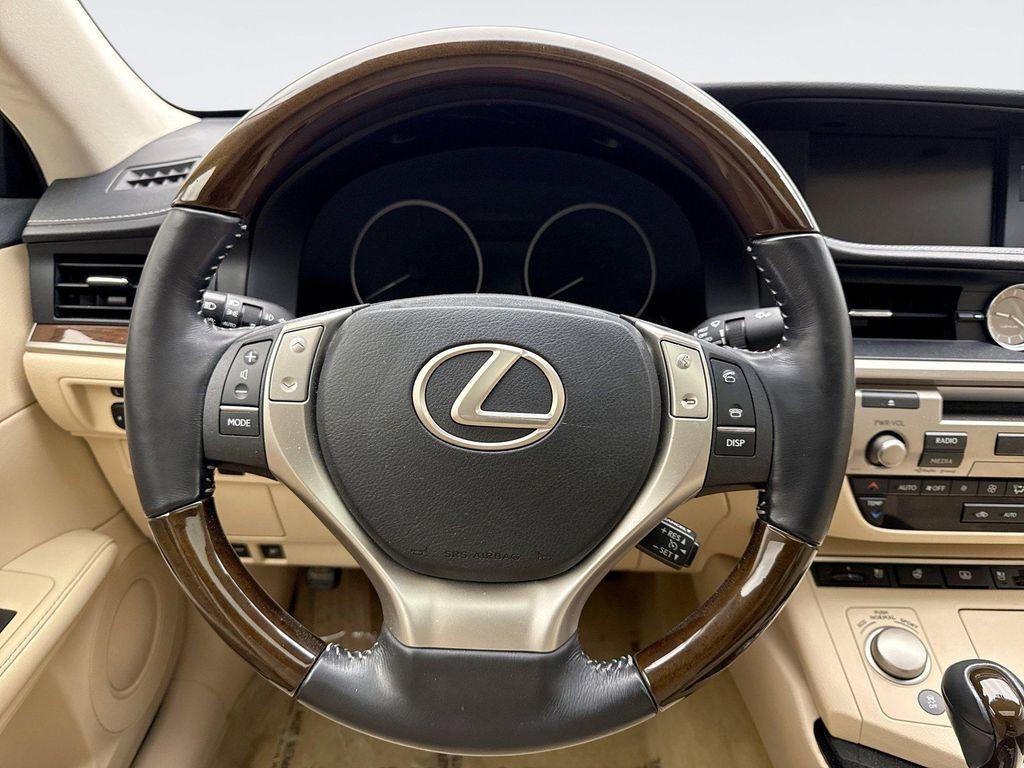 used 2015 Lexus ES 350 car, priced at $19,549