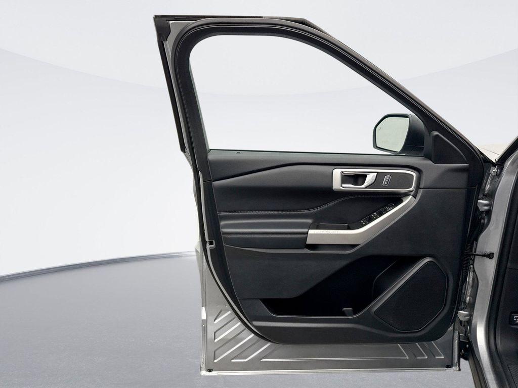 used 2022 Ford Explorer car, priced at $29,799