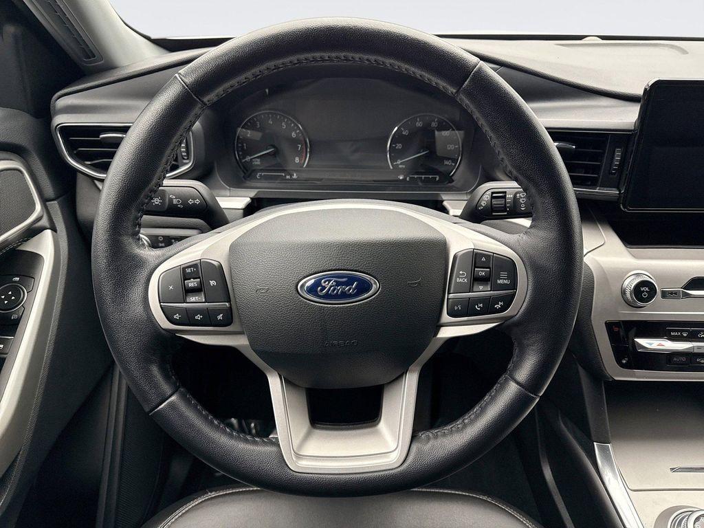 used 2022 Ford Explorer car, priced at $29,799