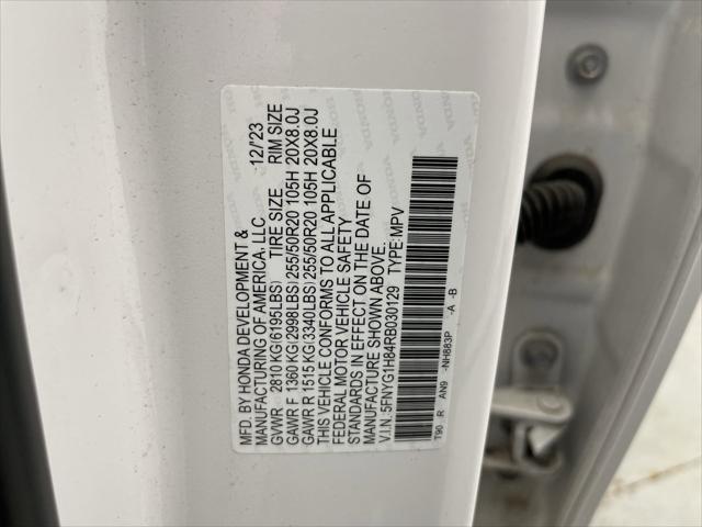 used 2024 Honda Pilot car, priced at $44,899