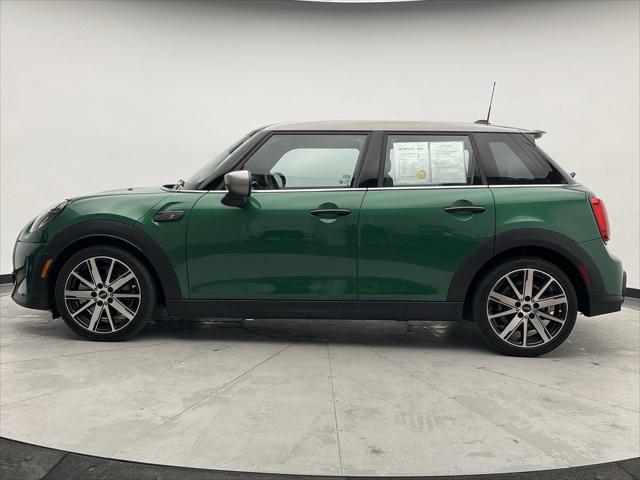 used 2024 MINI Hardtop car, priced at $29,900