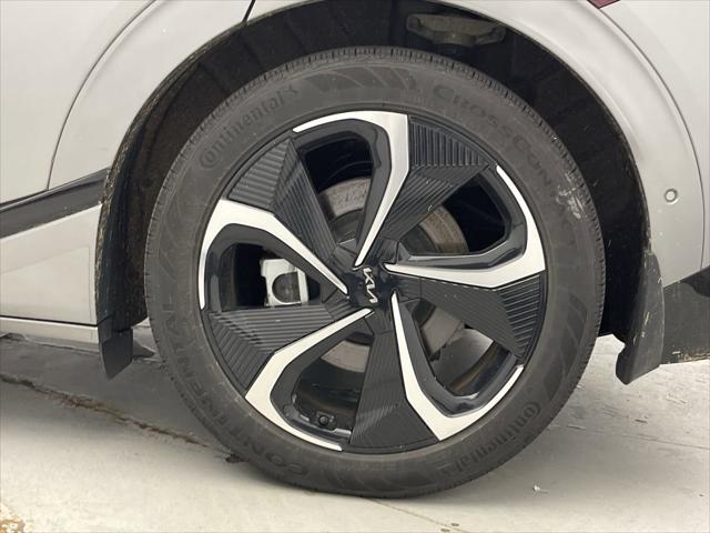 used 2024 Kia EV6 car, priced at $41,299
