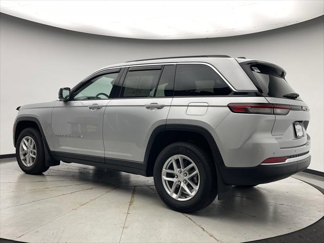 used 2024 Jeep Grand Cherokee car, priced at $33,900