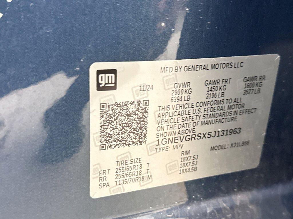 used 2025 Chevrolet Traverse car, priced at $37,200