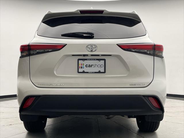 used 2021 Toyota Highlander car, priced at $38,600