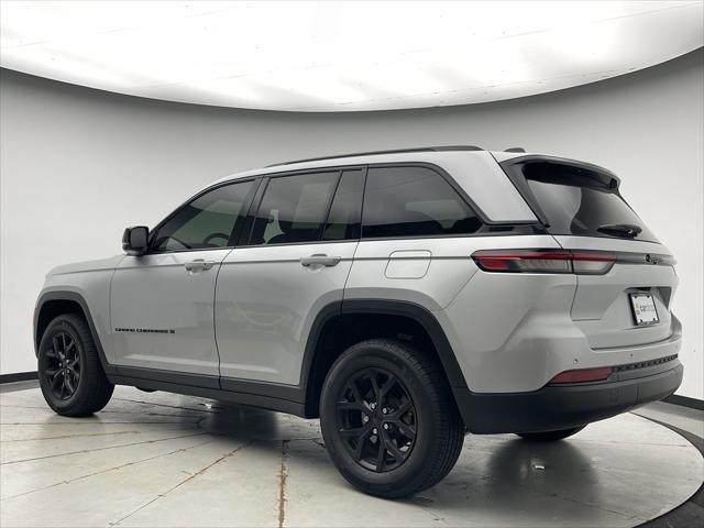 used 2024 Jeep Grand Cherokee car, priced at $37,299