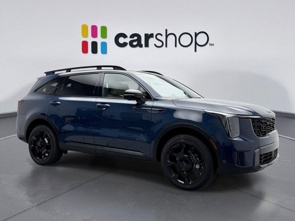 used 2025 Kia Sorento car, priced at $40,099