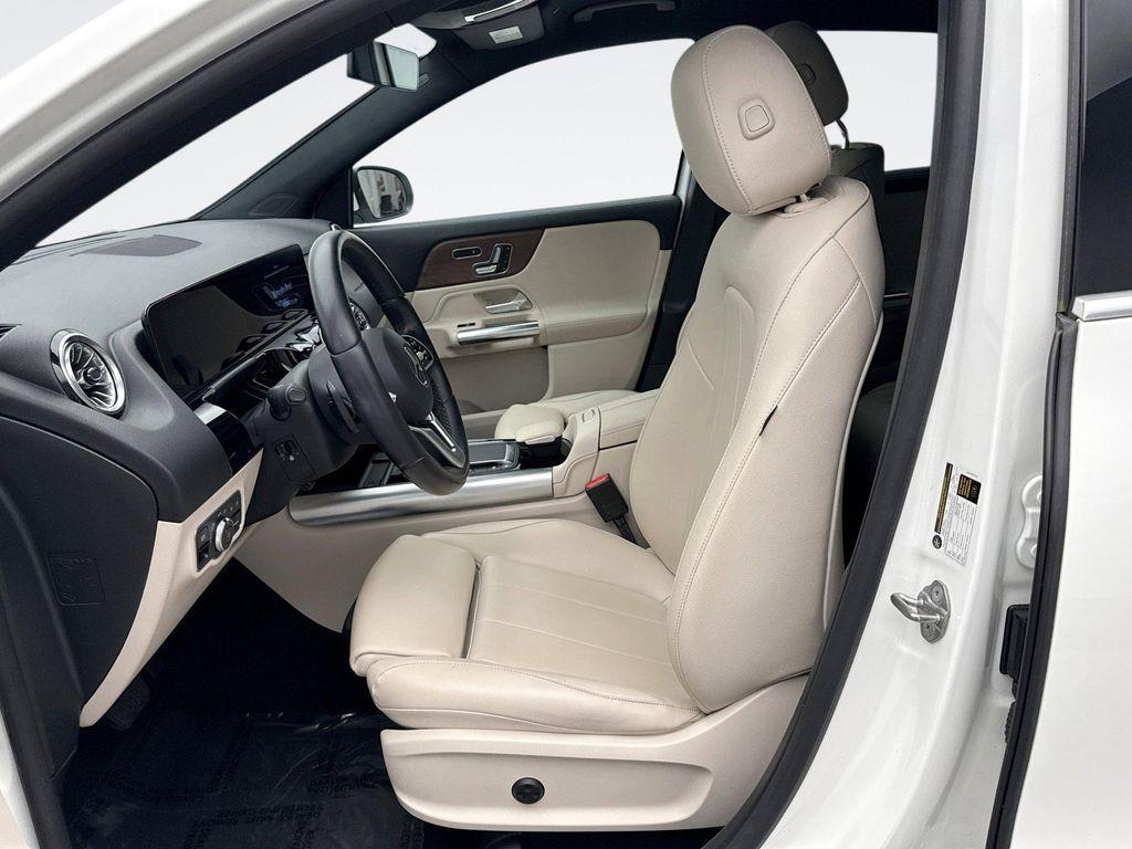 used 2022 Mercedes-Benz GLA 250 car, priced at $29,099