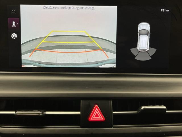 used 2025 Kia Seltos car, priced at $27,999