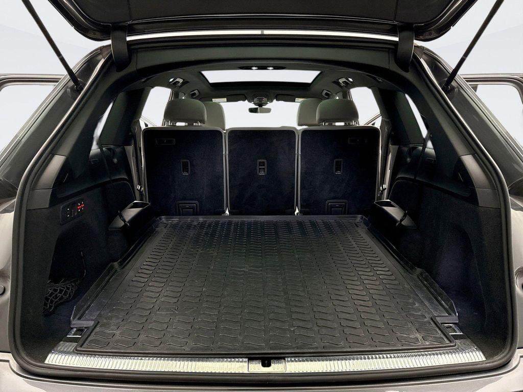 used 2023 Audi Q7 car, priced at $50,798