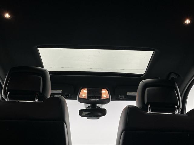 used 2022 Jeep Grand Cherokee car, priced at $31,600