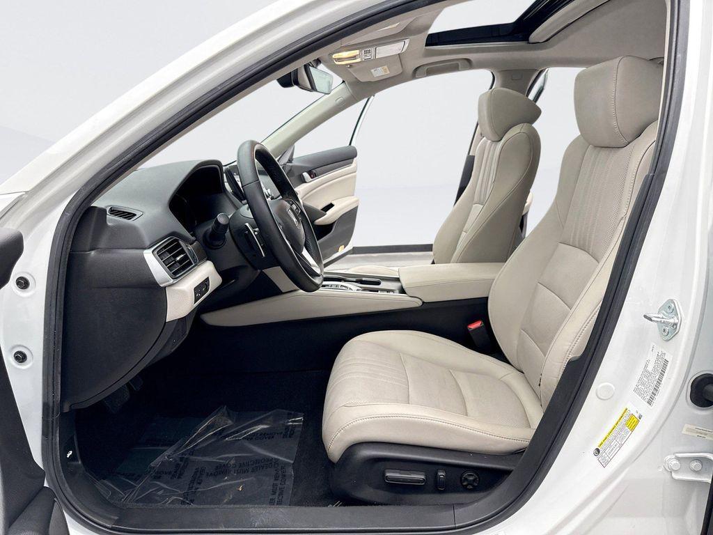 used 2021 Honda Accord Hybrid car, priced at $26,399