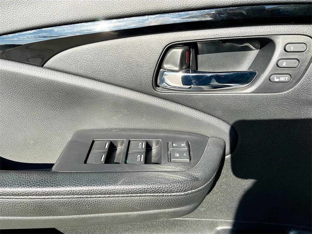 used 2019 Honda Ridgeline car, priced at $25,000
