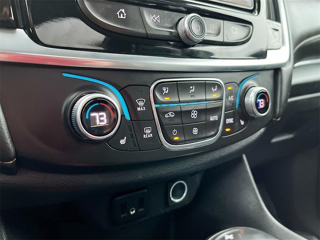 used 2018 Chevrolet Traverse car, priced at $14,800