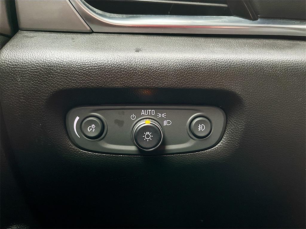 used 2018 Chevrolet Traverse car, priced at $14,800