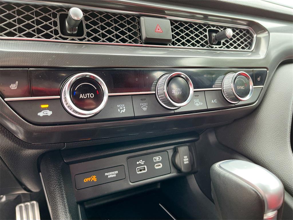 used 2025 Acura Integra car, priced at $28,400