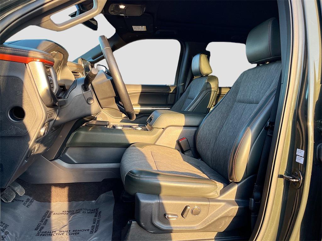 used 2022 Ford Expedition car, priced at $44,000
