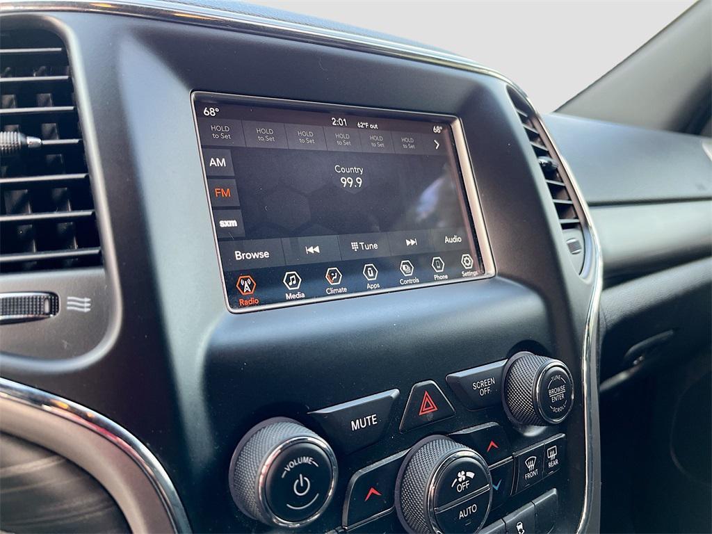 used 2021 Jeep Grand Cherokee car, priced at $20,400