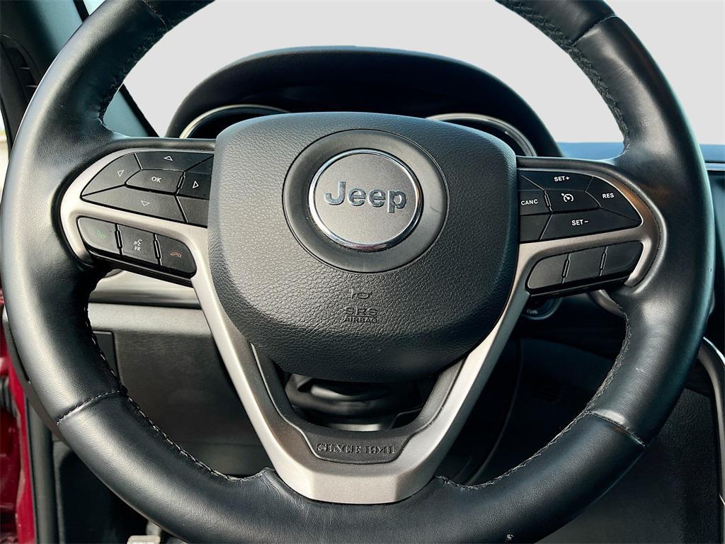 used 2021 Jeep Grand Cherokee car, priced at $20,400