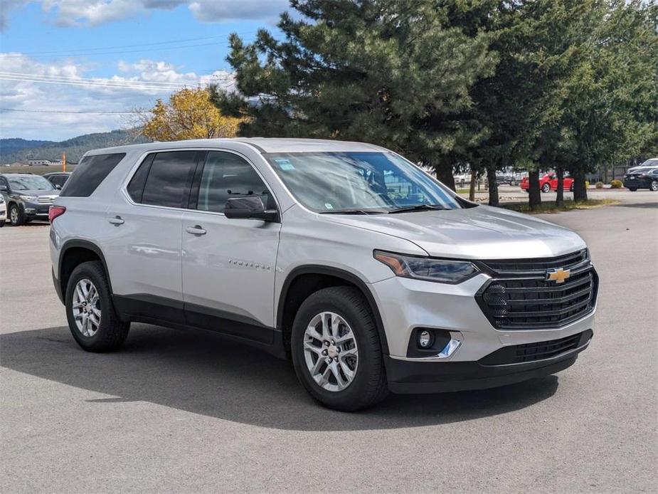 used 2021 Chevrolet Traverse car, priced at $23,000