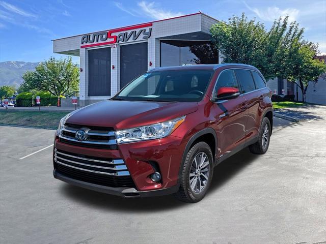 used 2019 Toyota Highlander Hybrid car, priced at $30,000