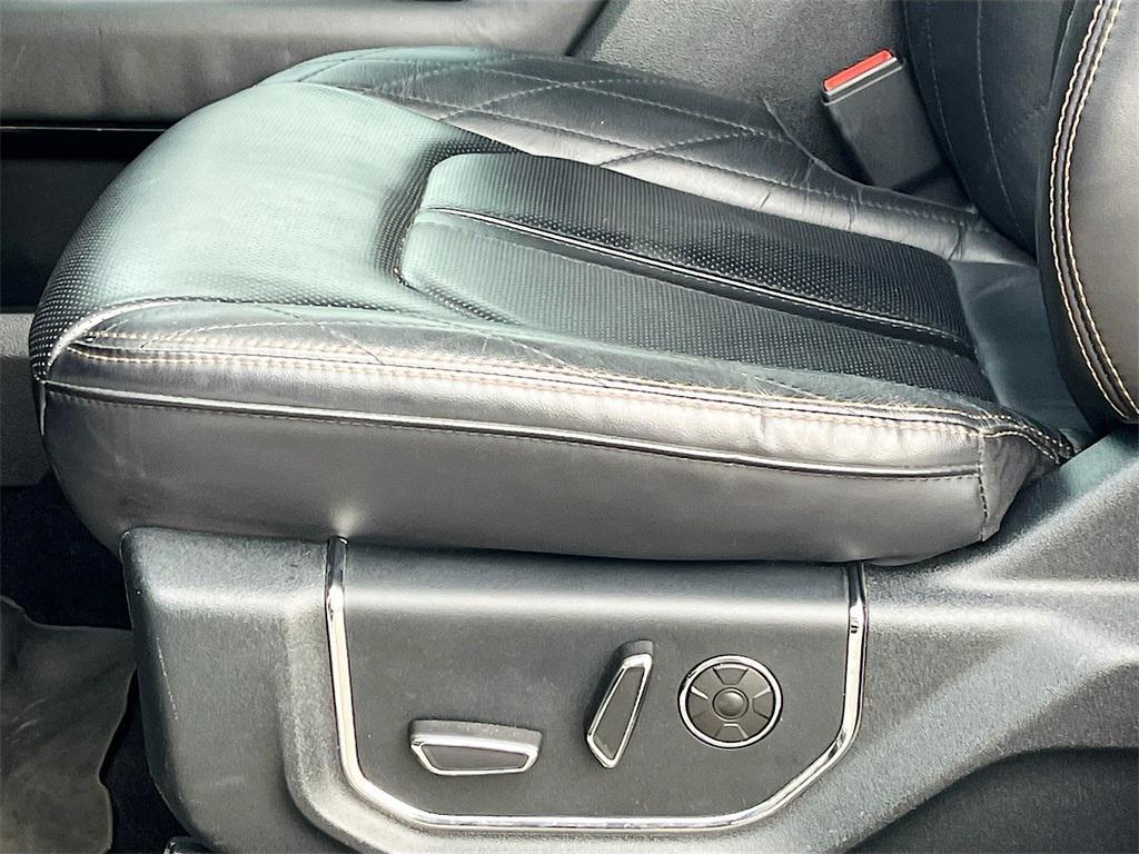 used 2021 Ford Expedition car, priced at $41,100