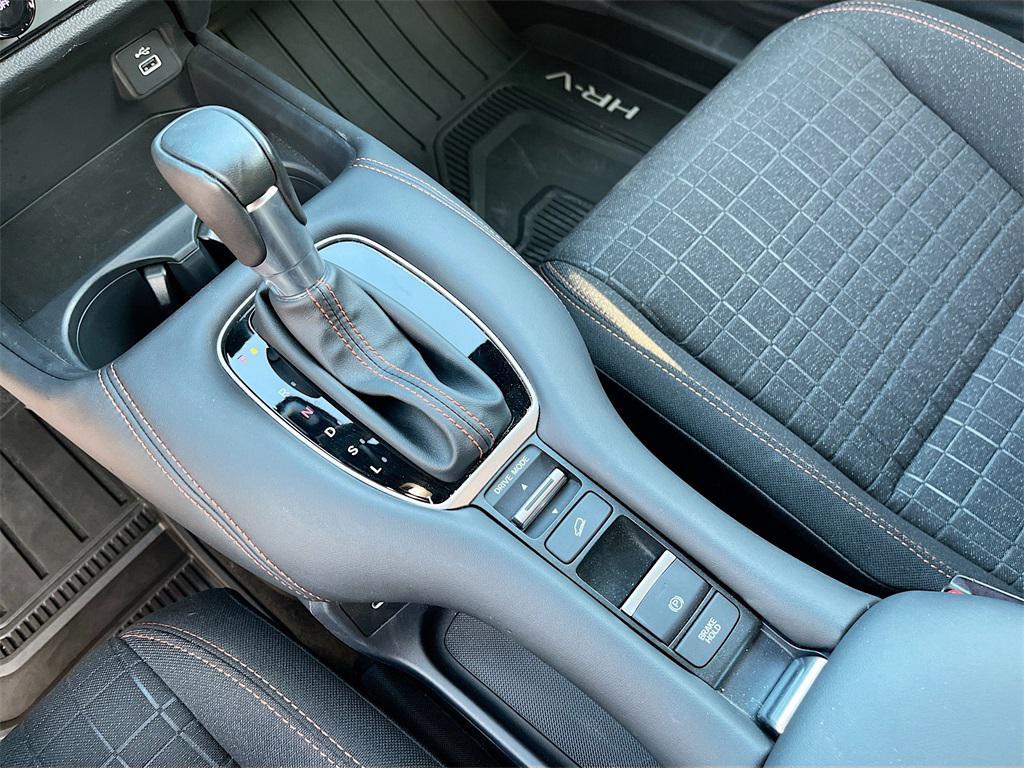 used 2025 Honda HR-V car, priced at $25,000