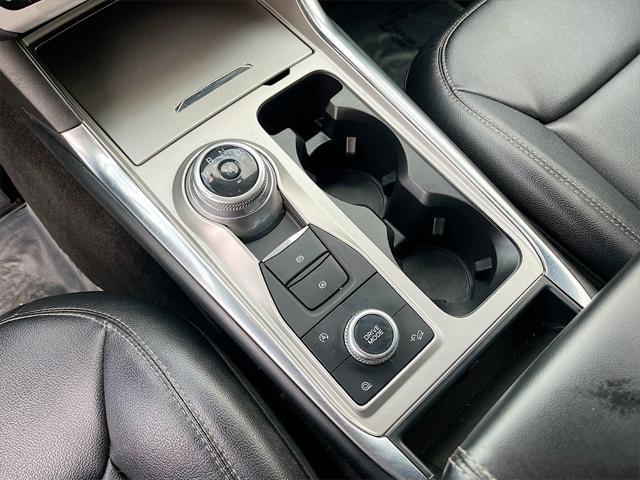 used 2020 Ford Explorer car, priced at $25,000