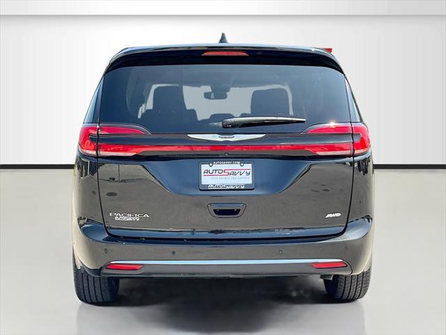used 2023 Chrysler Pacifica car, priced at $29,000