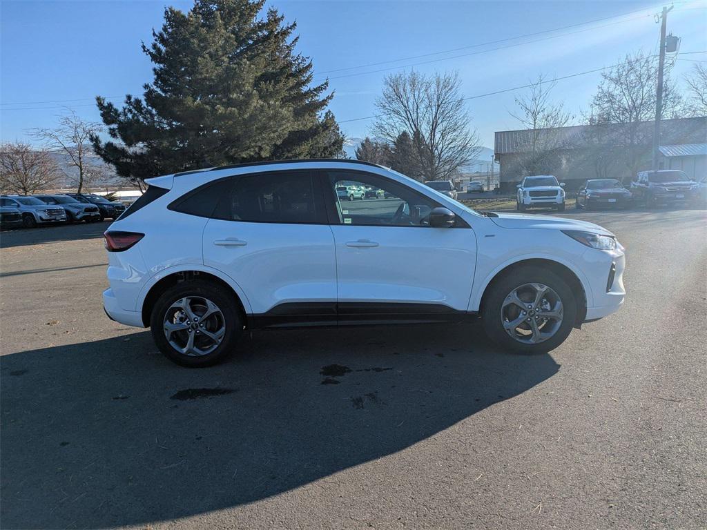 used 2023 Ford Escape car, priced at $20,400