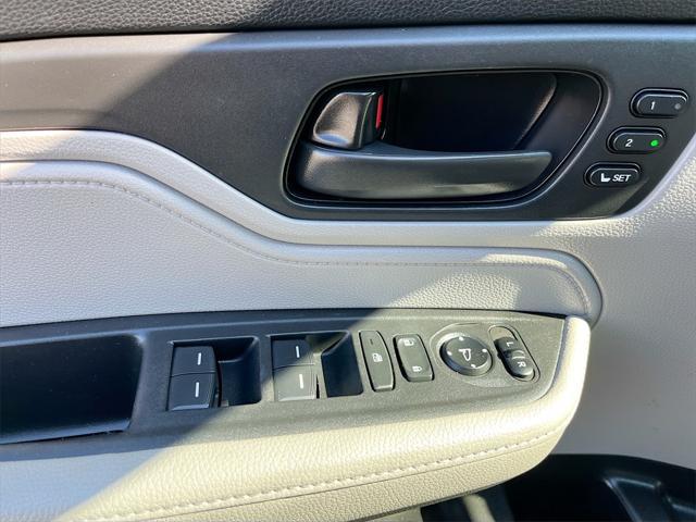 used 2022 Honda Odyssey car, priced at $27,000